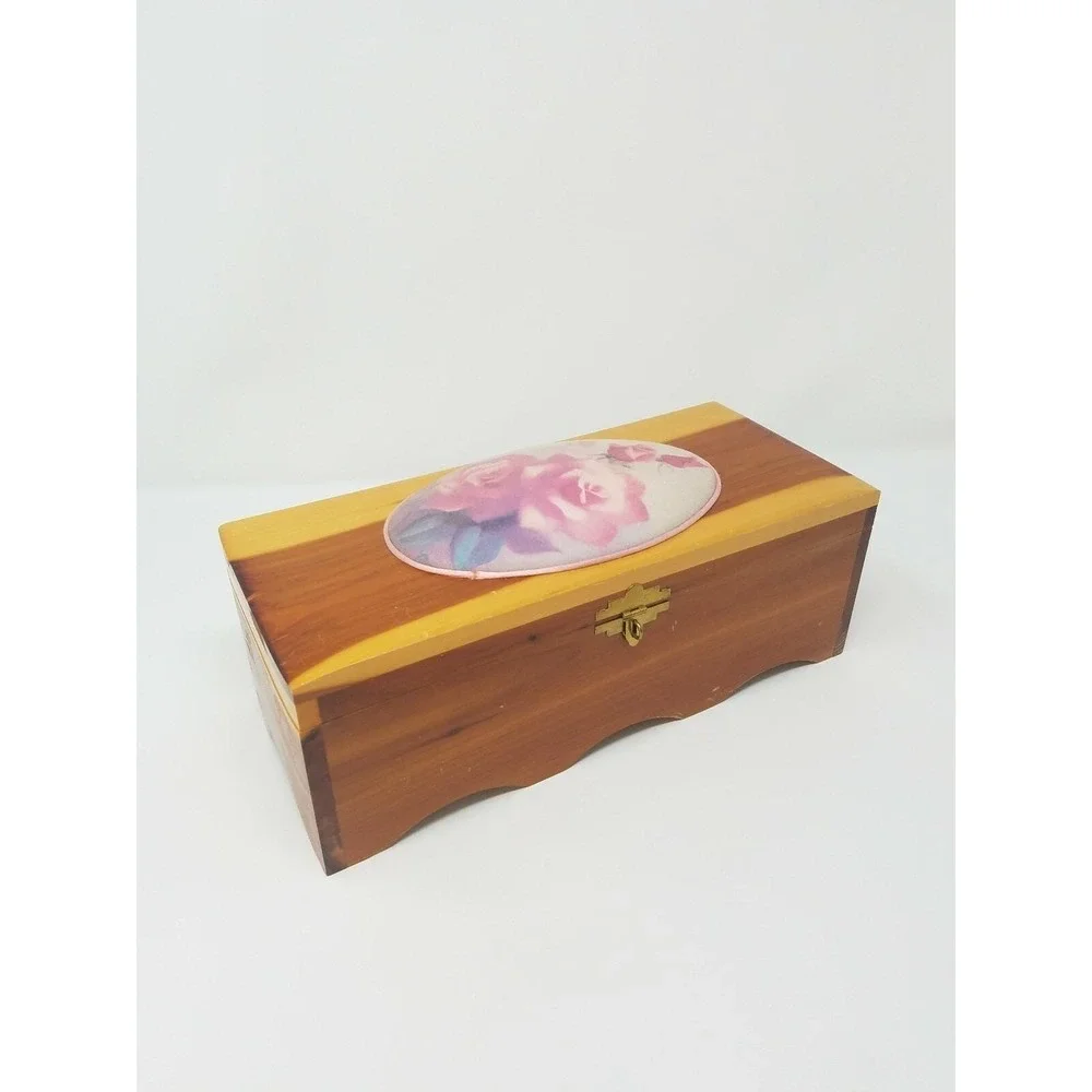 Vtg hinged lid wooden box beaded dome accent home‎ decor storage cottagecore